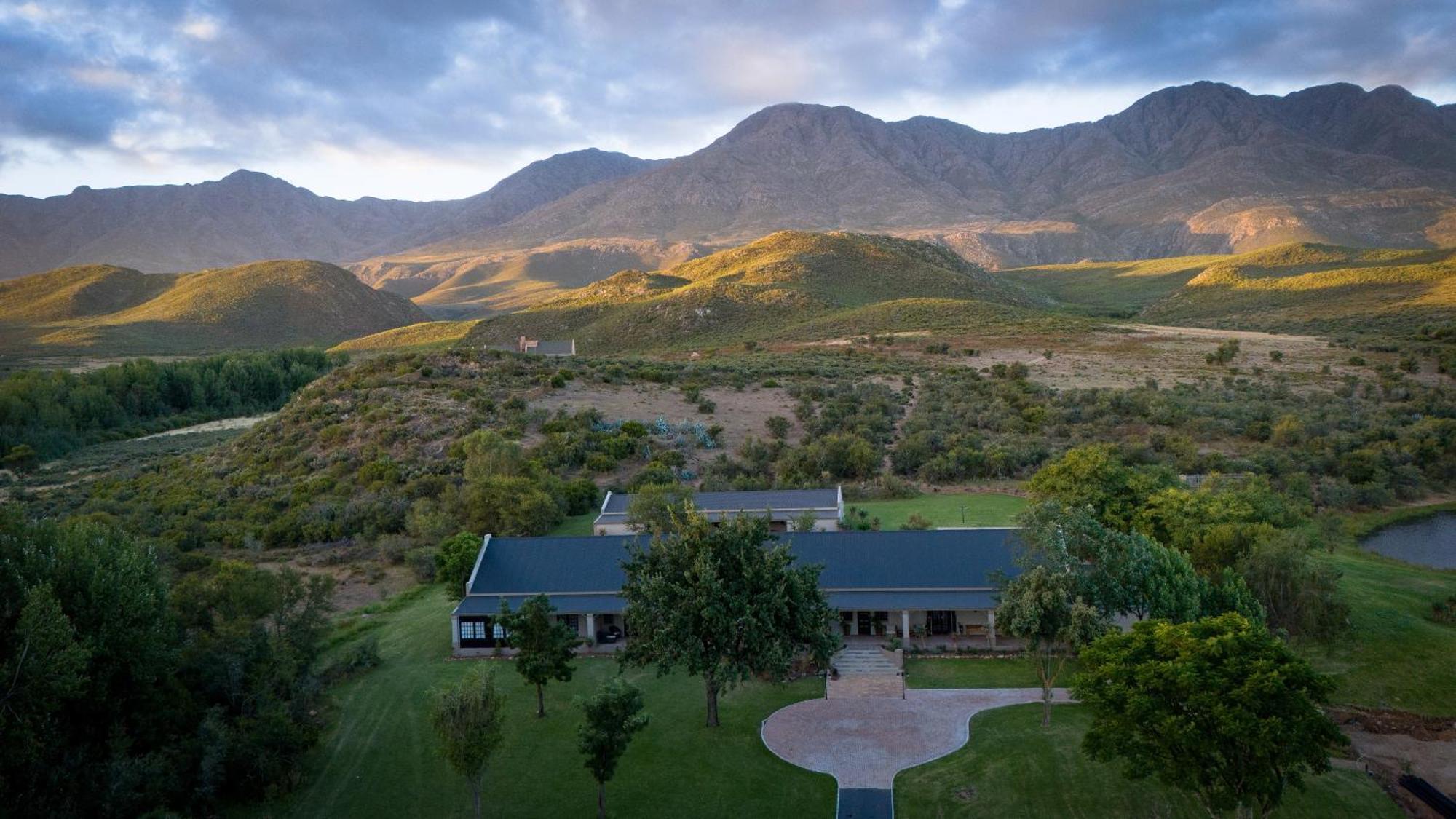 Swartberg Private Game Lodge Oudtshoorn Ngoại thất bức ảnh